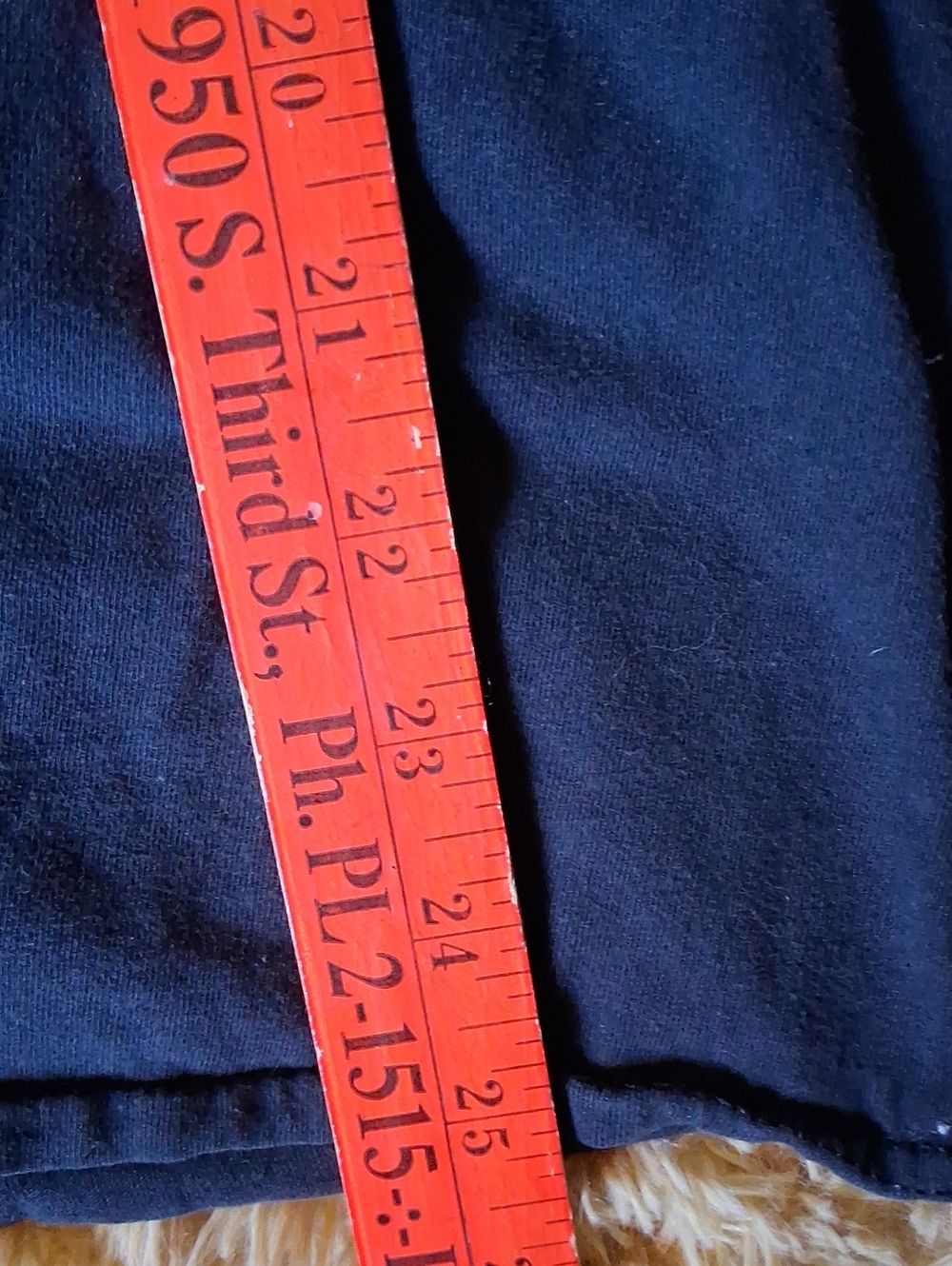 Vintage-Style Black Graphic T-Shirt - 'No Mistakes Just Happy Accidents' - Picture 6 of 7